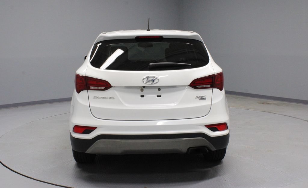 Used 2018 Hyundai Santa Fe Sport AWD/4WD image 10
