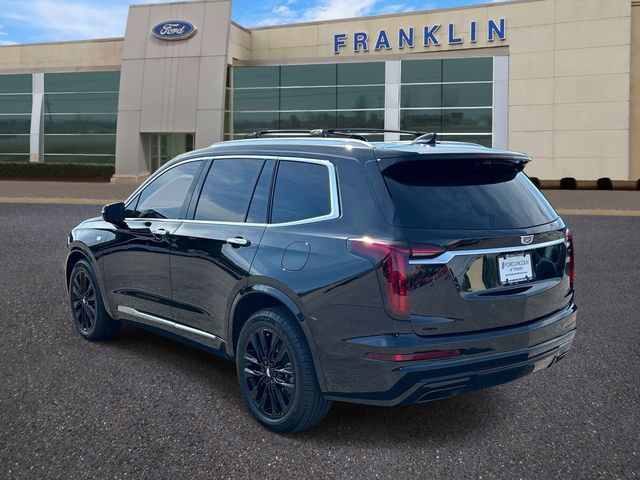 Used 2025 Cadillac XT6 Premium Luxury w/ Platinum Package AWD/4WD image 5