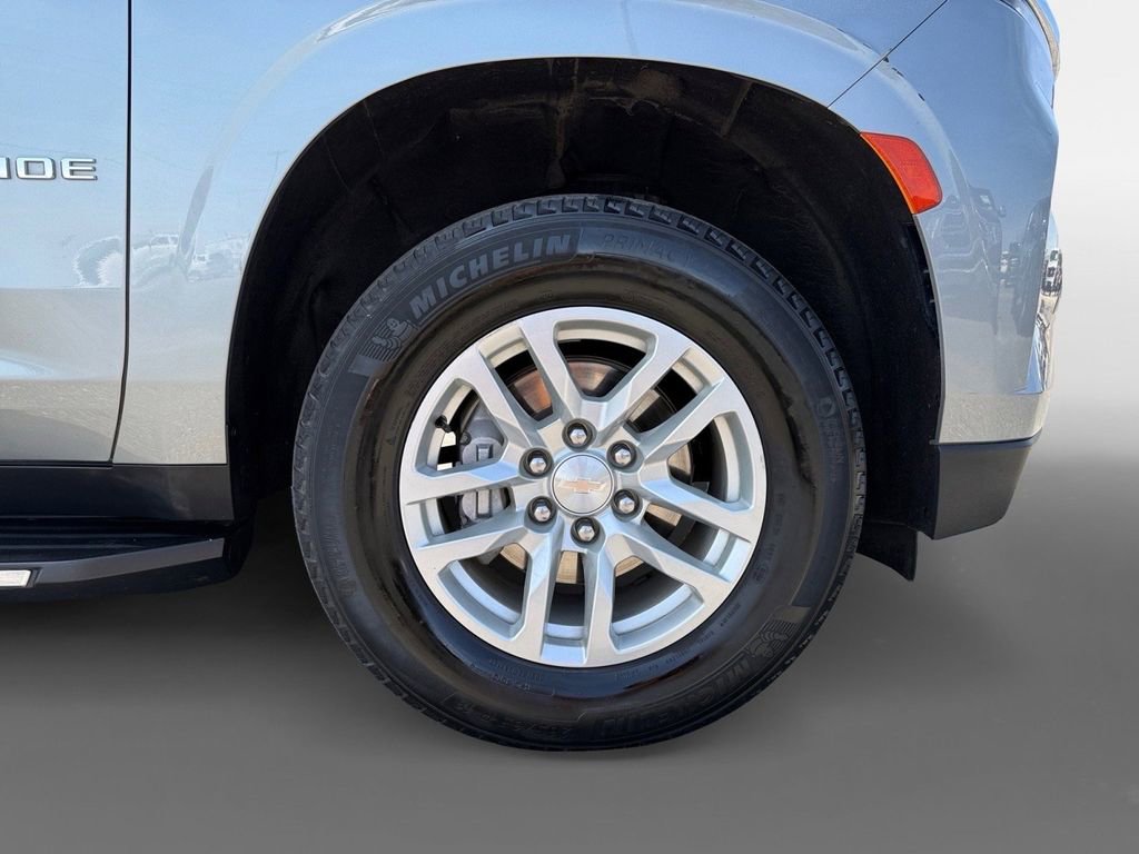 Used 2024 Chevrolet Tahoe LT image 10