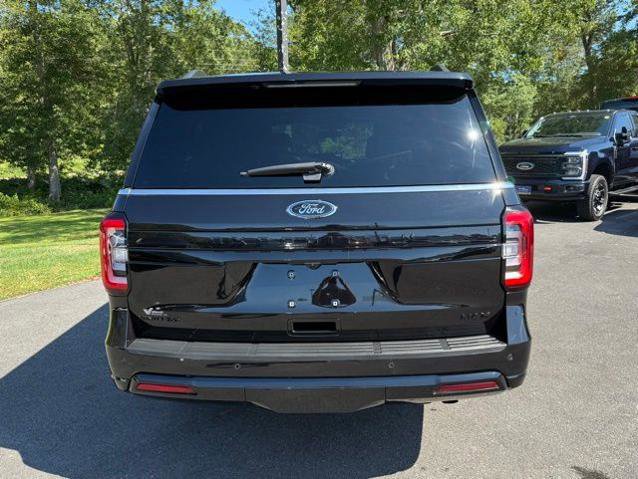 Certified 2022 Ford Expedition Max Limited image 3