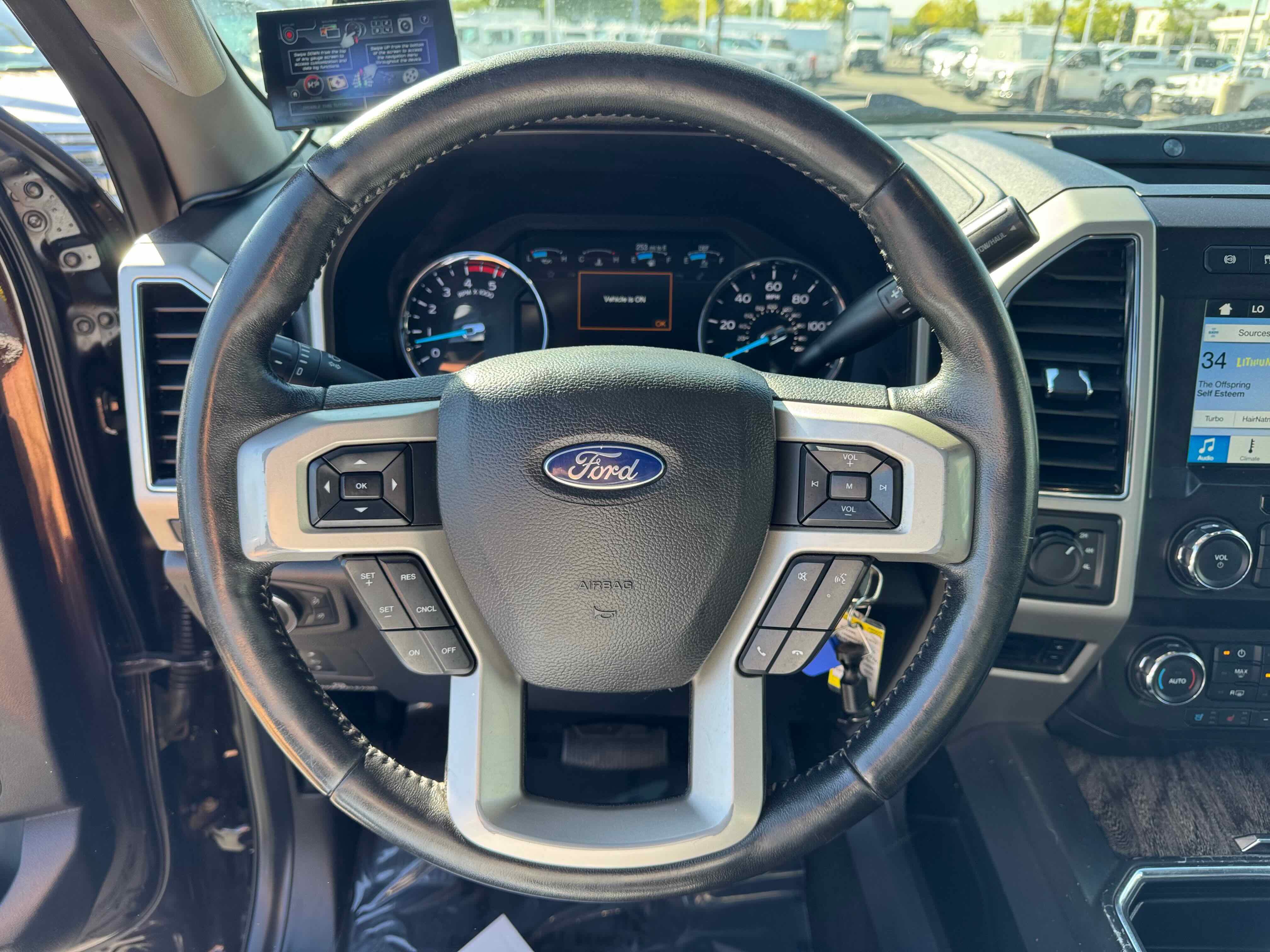Certified 2019 Ford F350 Lariat image 19