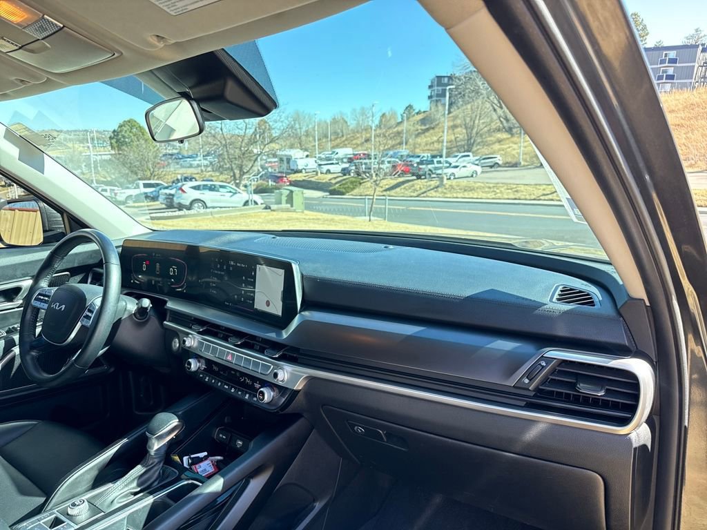 Used 2024 Kia Telluride LX image 29