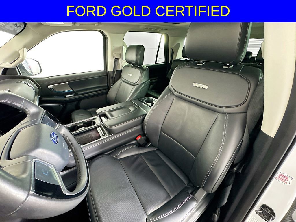 Certified 2025 Ford Expedition Max Platinum image 22