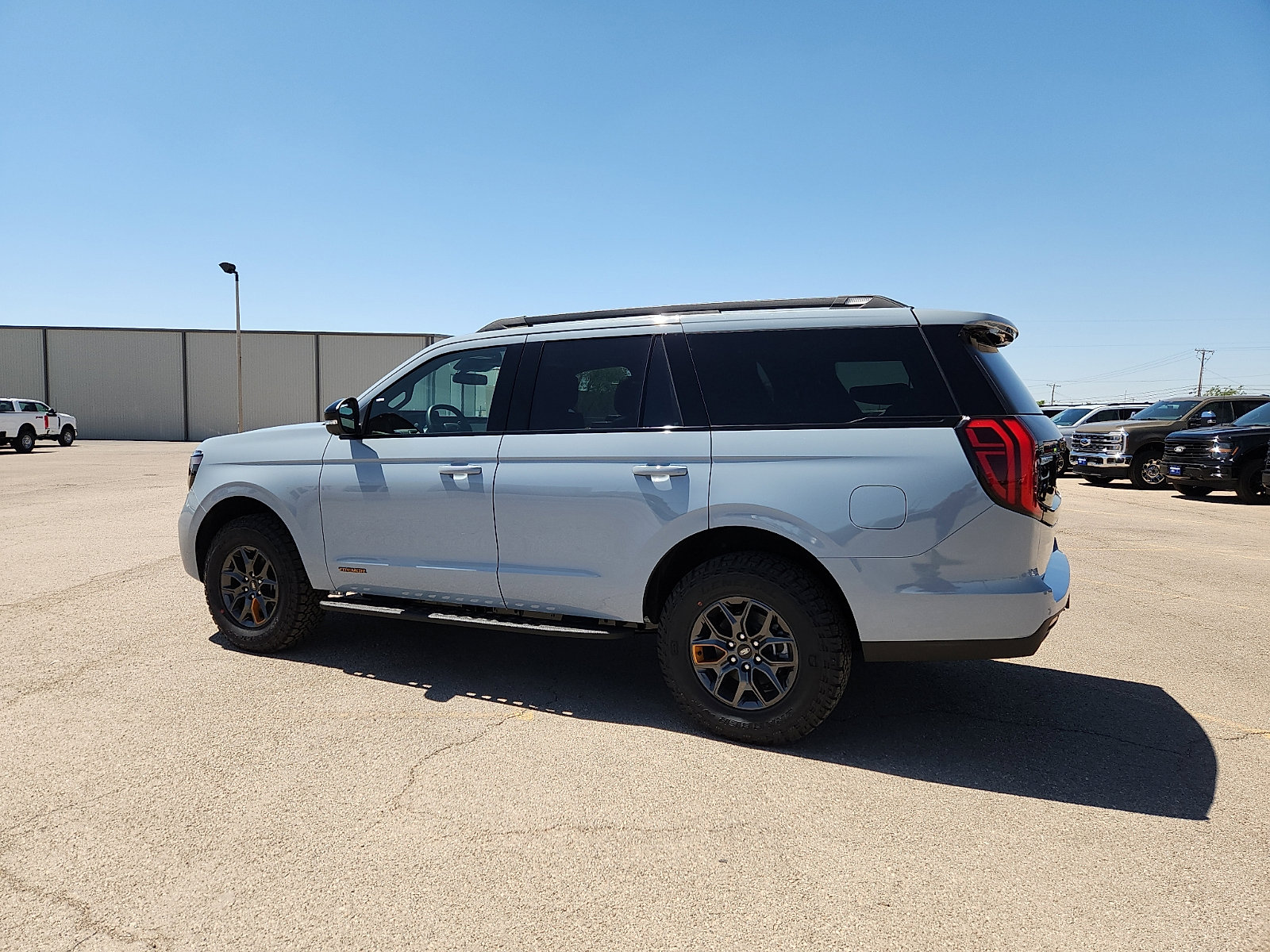 Certified 2026 Ford Expedition Tremor AWD/4WD image 4