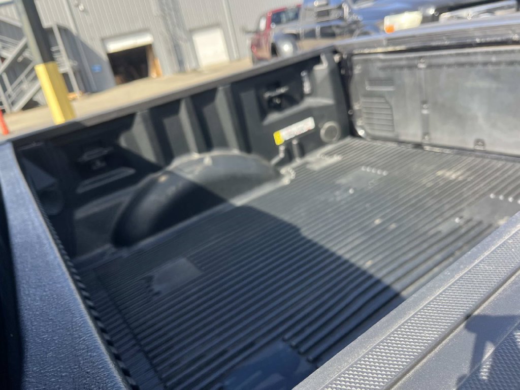 Certified 2023 Ford F150 Lariat w/ Equipment Group 502A High AWD/4WD image 15