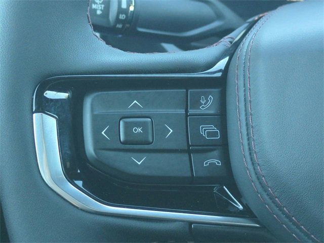 Used 2025 Jeep Wagoneer S Limited image 25