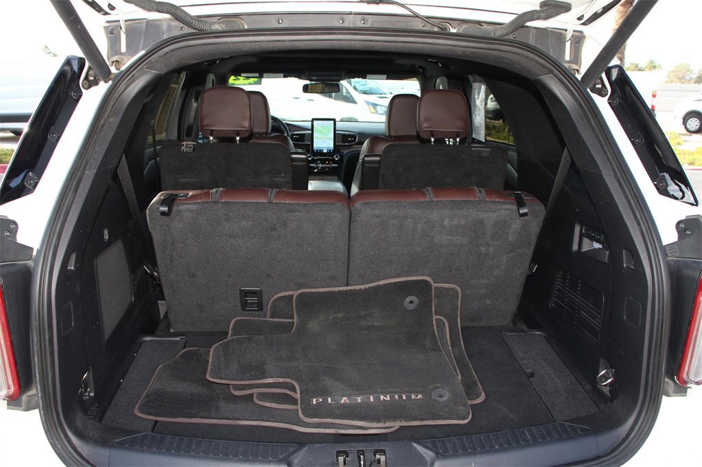 Certified 2022 Ford Explorer Platinum w/ Equipment Group 601A image 24