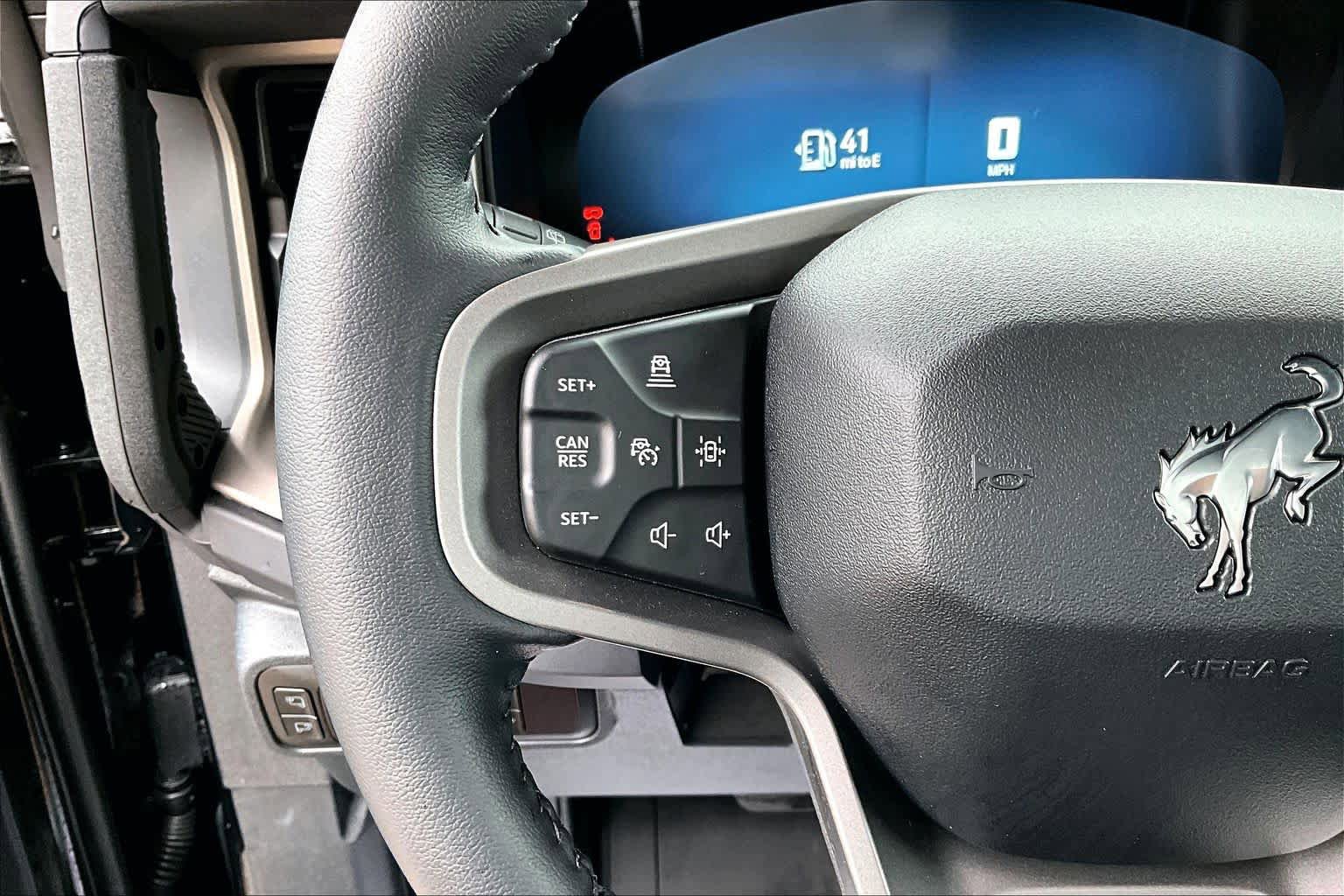 Certified 2025 Ford Bronco Outer Banks AWD/4WD image 24