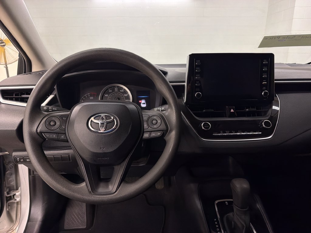 Used 2020 Toyota Corolla LE FWD image 9
