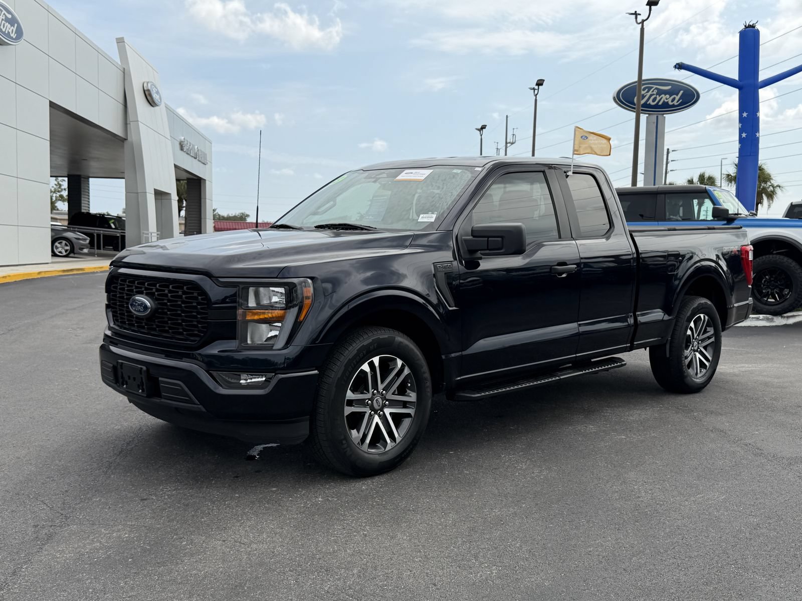 Certified 2023 Ford F150 XL w/ STX Appearance Package RWD image 10