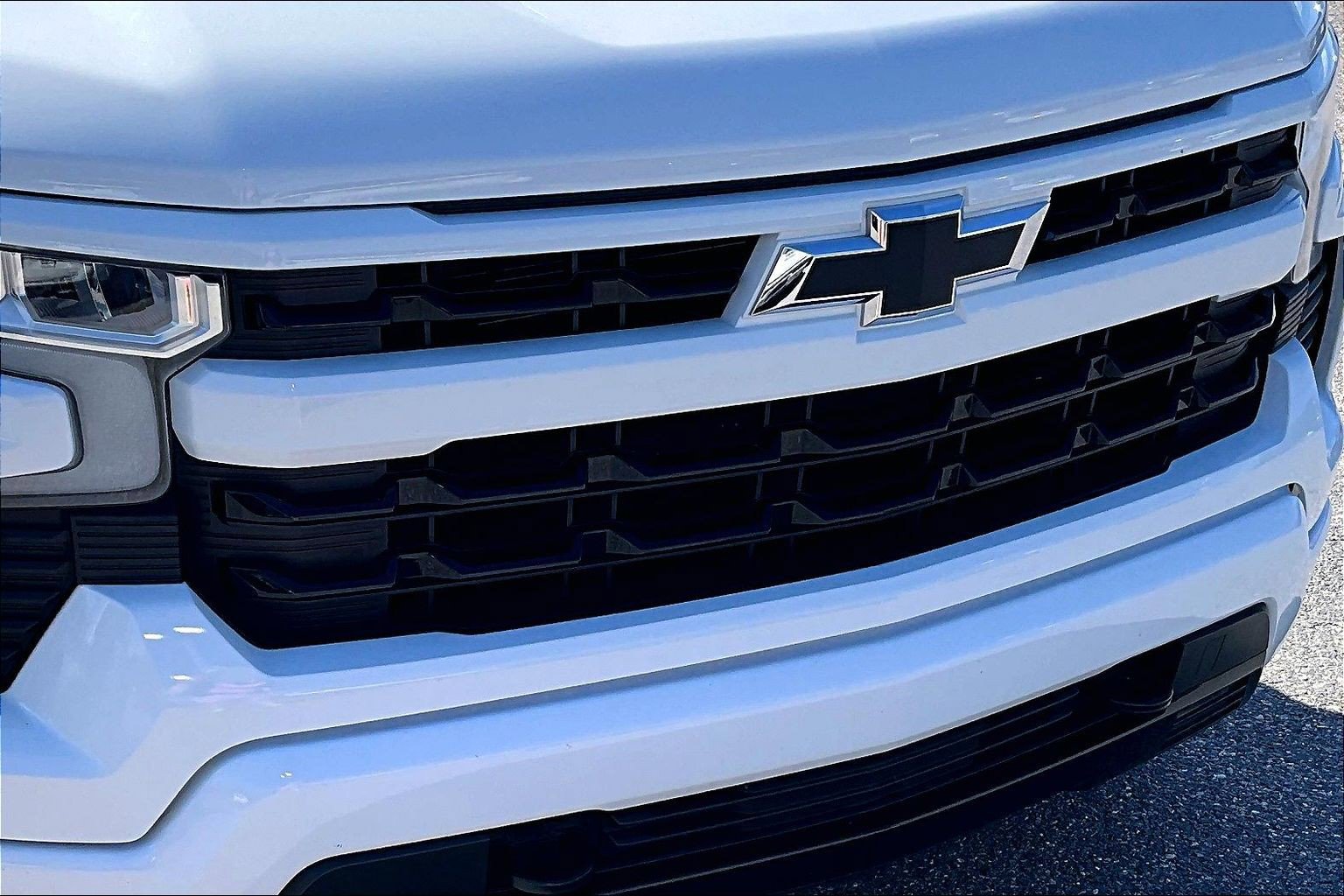 Used 2023 Chevrolet Silverado 1500 RST AWD/4WD image 29