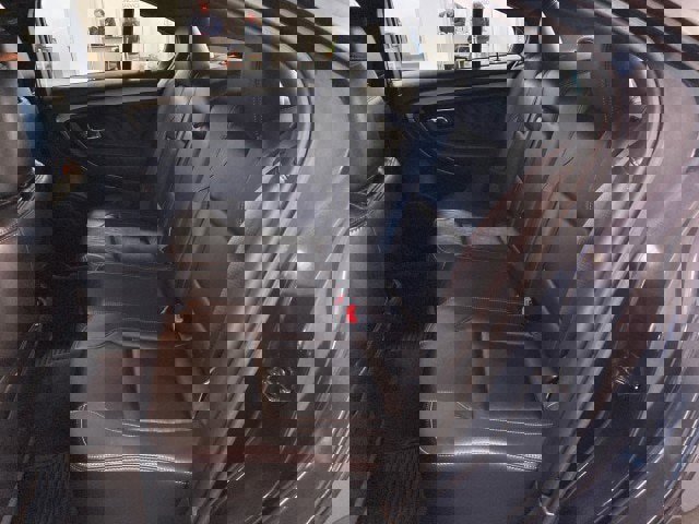 Certified 2017 Ford Taurus SEL w/ Equipment Group 201A image 11