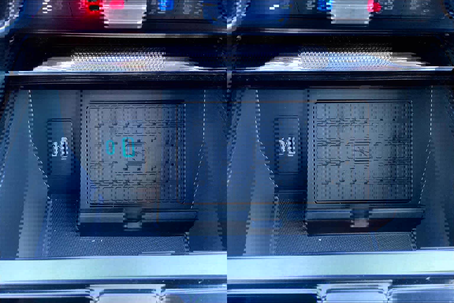 Certified 2023 Ford F150 Raptor image 34