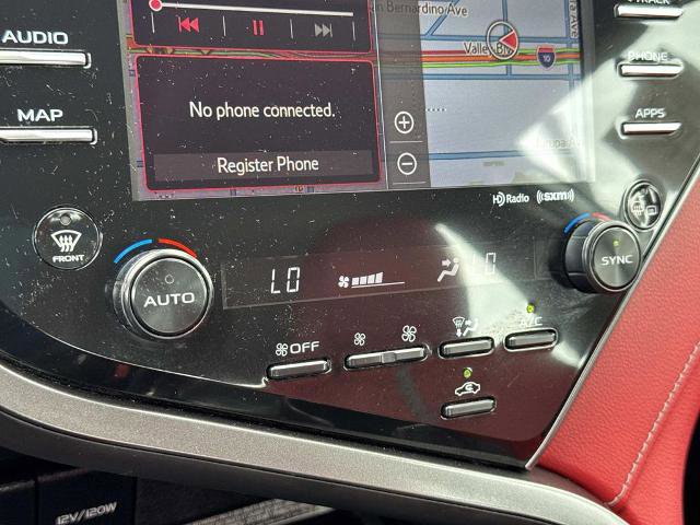 Used 2019 Toyota Camry XSE w/ Navigation Package FWD image 14