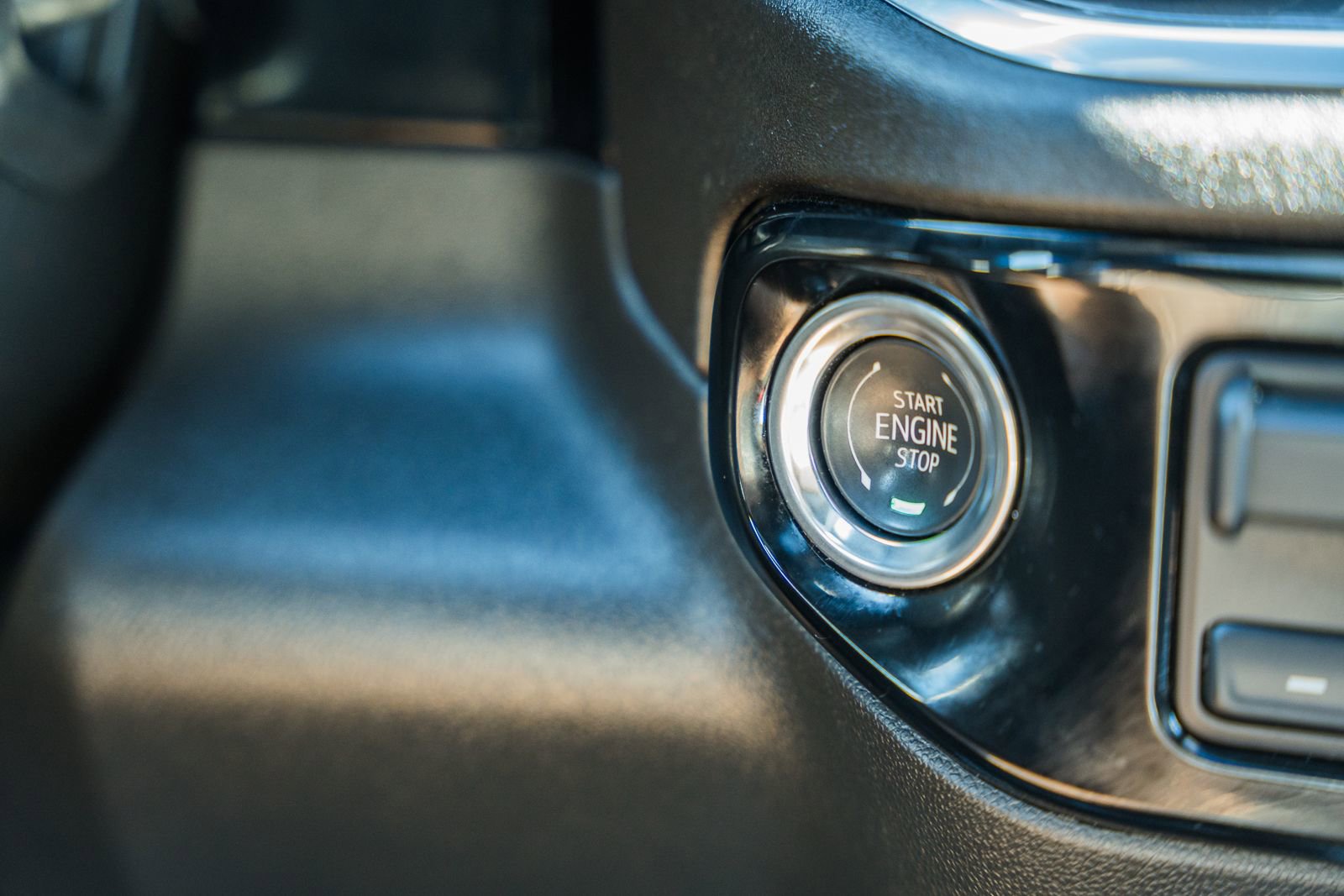 Used 2024 Chevrolet Silverado 3500 High Country w/ High Country Premium Package image 40