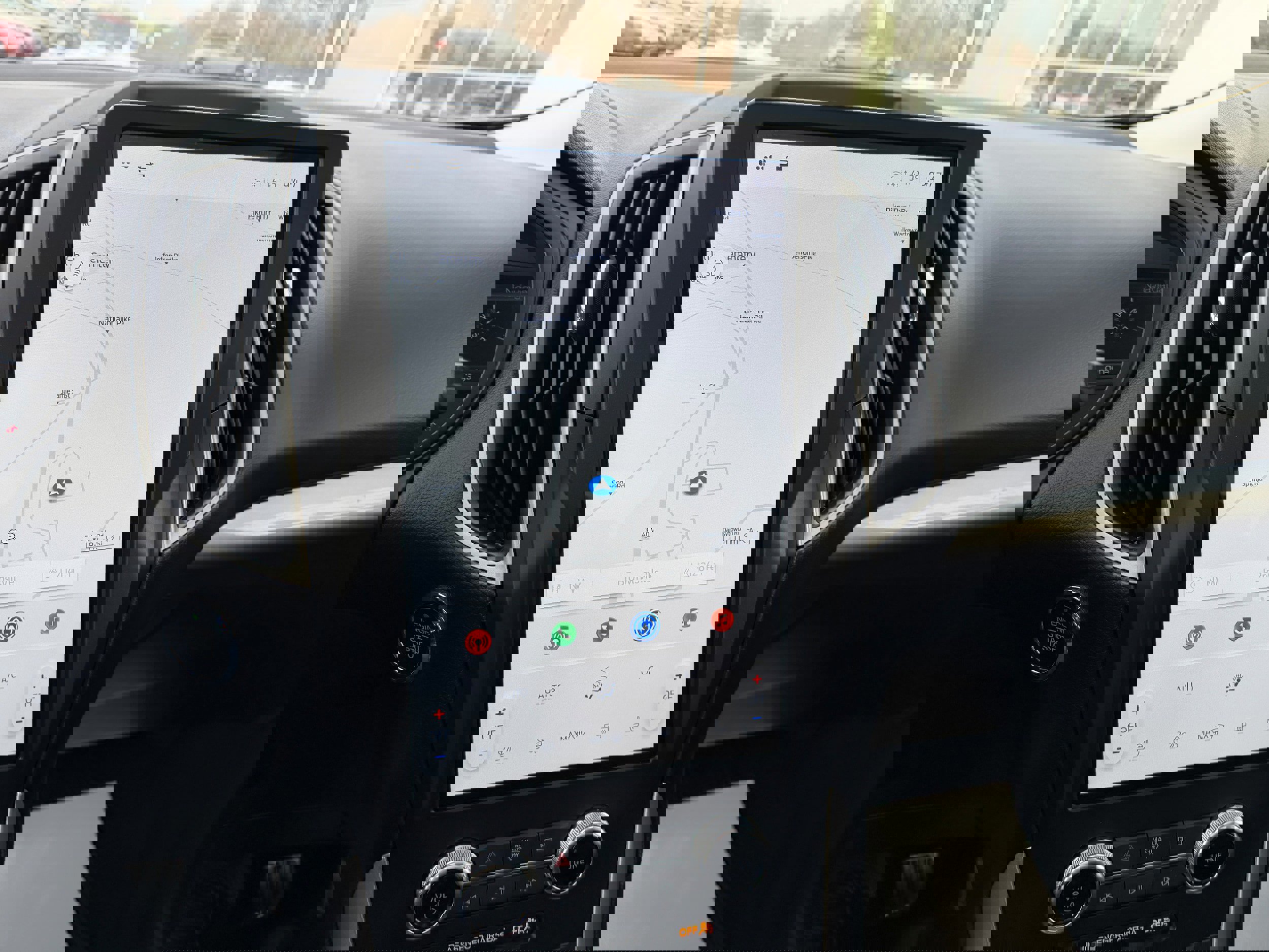 Certified 2024 Ford Edge SEL w/ Convenience Package image 17