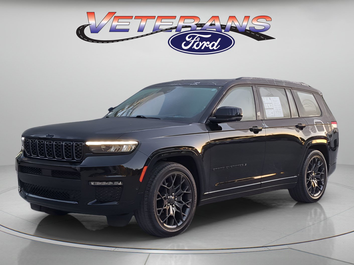 Used 2025 Jeep Grand Cherokee L Summit w/ Advanced Protech Group IV