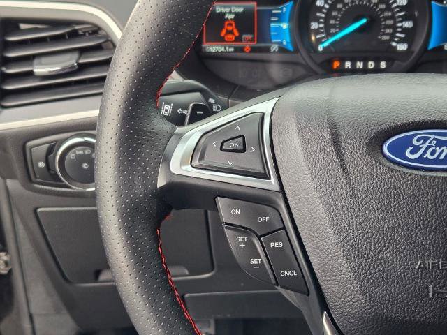 Certified 2024 Ford Edge ST-Line w/ Class II Trailer Tow Package image 32