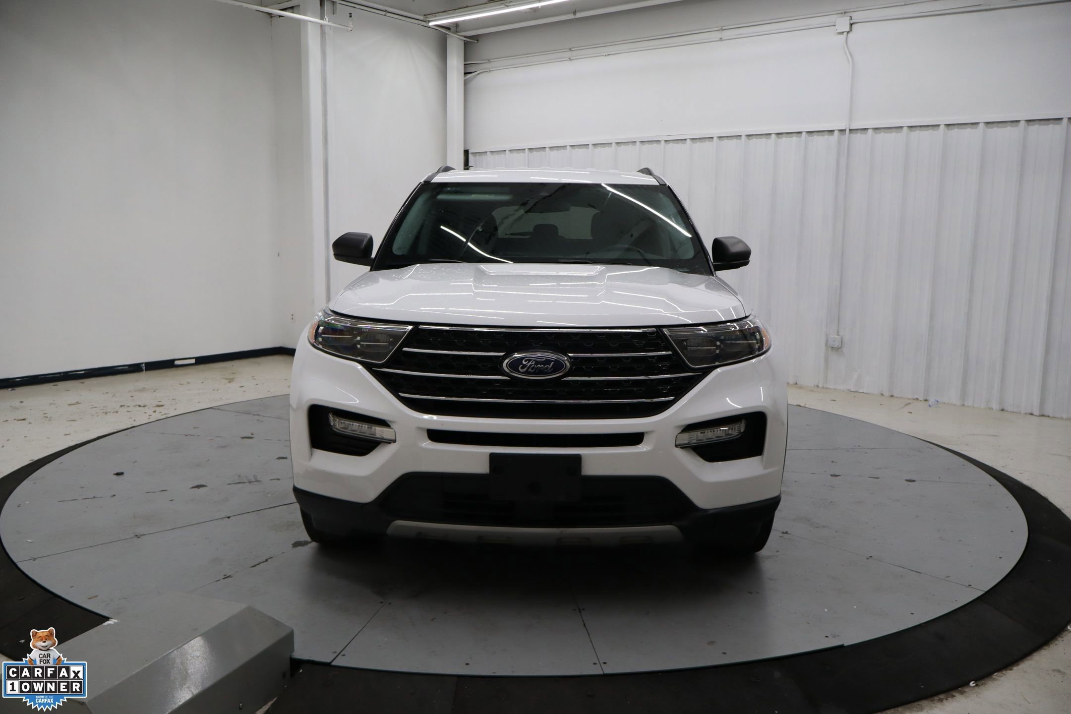 Certified 2024 Ford Explorer XLT w/ Equipment Group 202A image 8