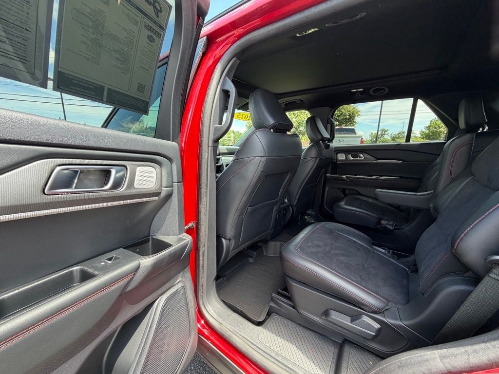 Certified 2025 Ford Explorer ST w/ Sun And Sound Package AWD/4WD image 26