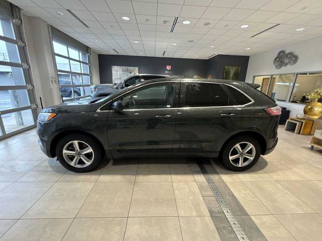 Certified 2024 Ford Edge SEL w/ Convenience Package image 2