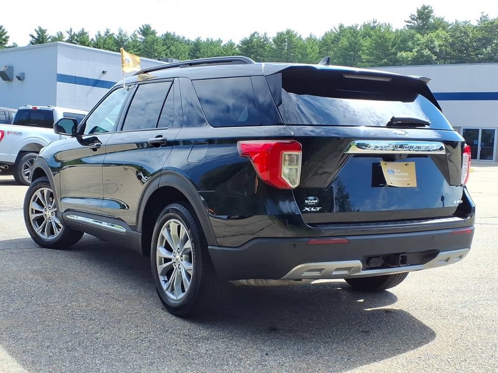 Certified 2023 Ford Explorer XLT w/ Equipment Group 202A AWD/4WD image 6