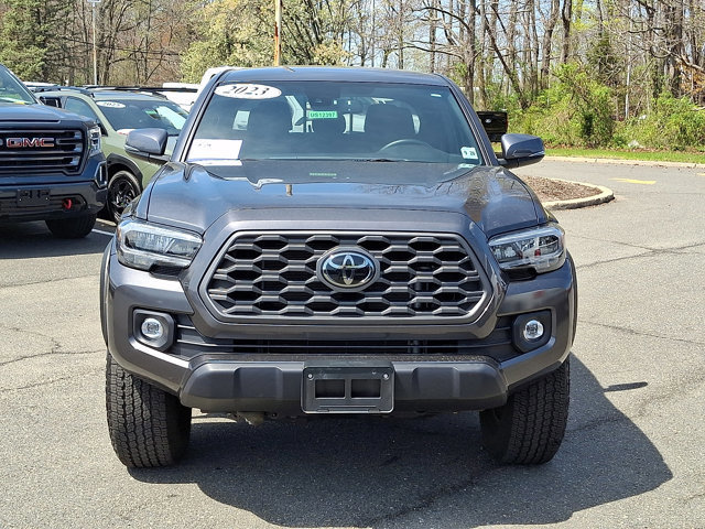 Used 2023 Toyota Tacoma TRD Off-Road w/ Black Out Package (TMS) AWD/4WD image 12
