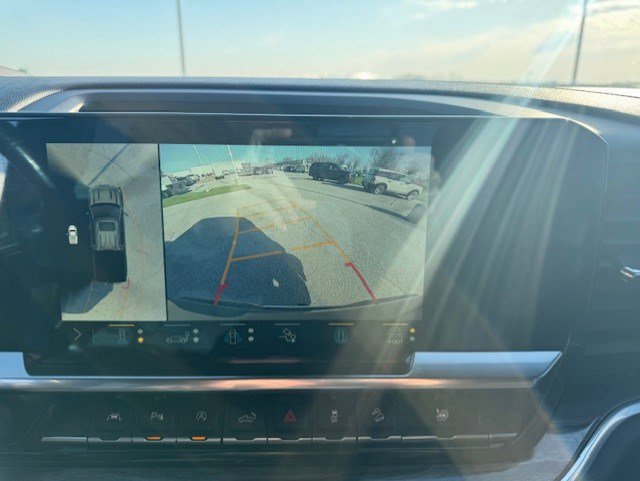 Used 2023 Chevrolet Silverado 1500 LTZ image 20