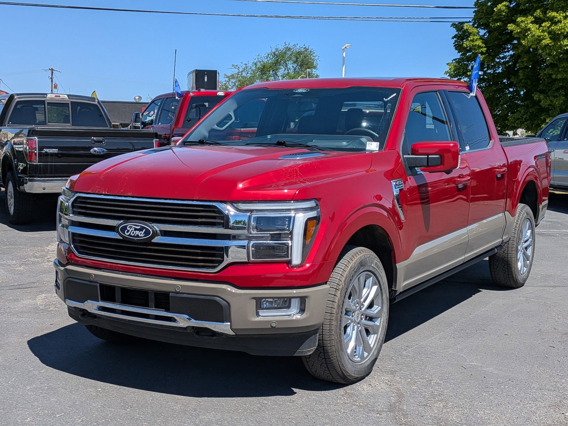 Certified 2025 Ford F150 King Ranch w/ FX4 Off-Road Package AWD/4WD image 12