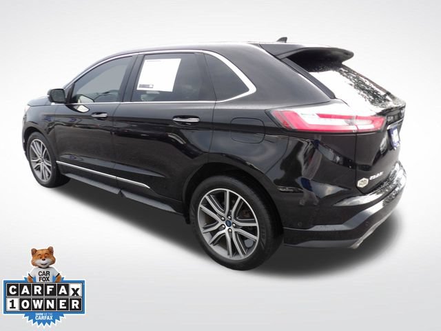 Certified 2019 Ford Edge Titanium w/ Equipment Group 301A FWD image 9