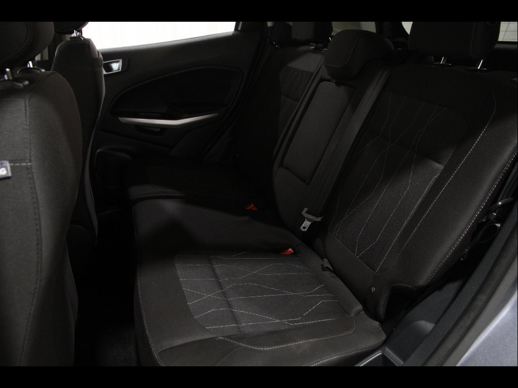 Certified 2019 Ford EcoSport SE w/ SE Convenience Package image 19