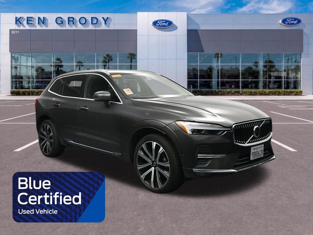 Used 2023 Volvo XC60 B5 Ultimate w/ Climate Package AWD/4WD 360° Tour
