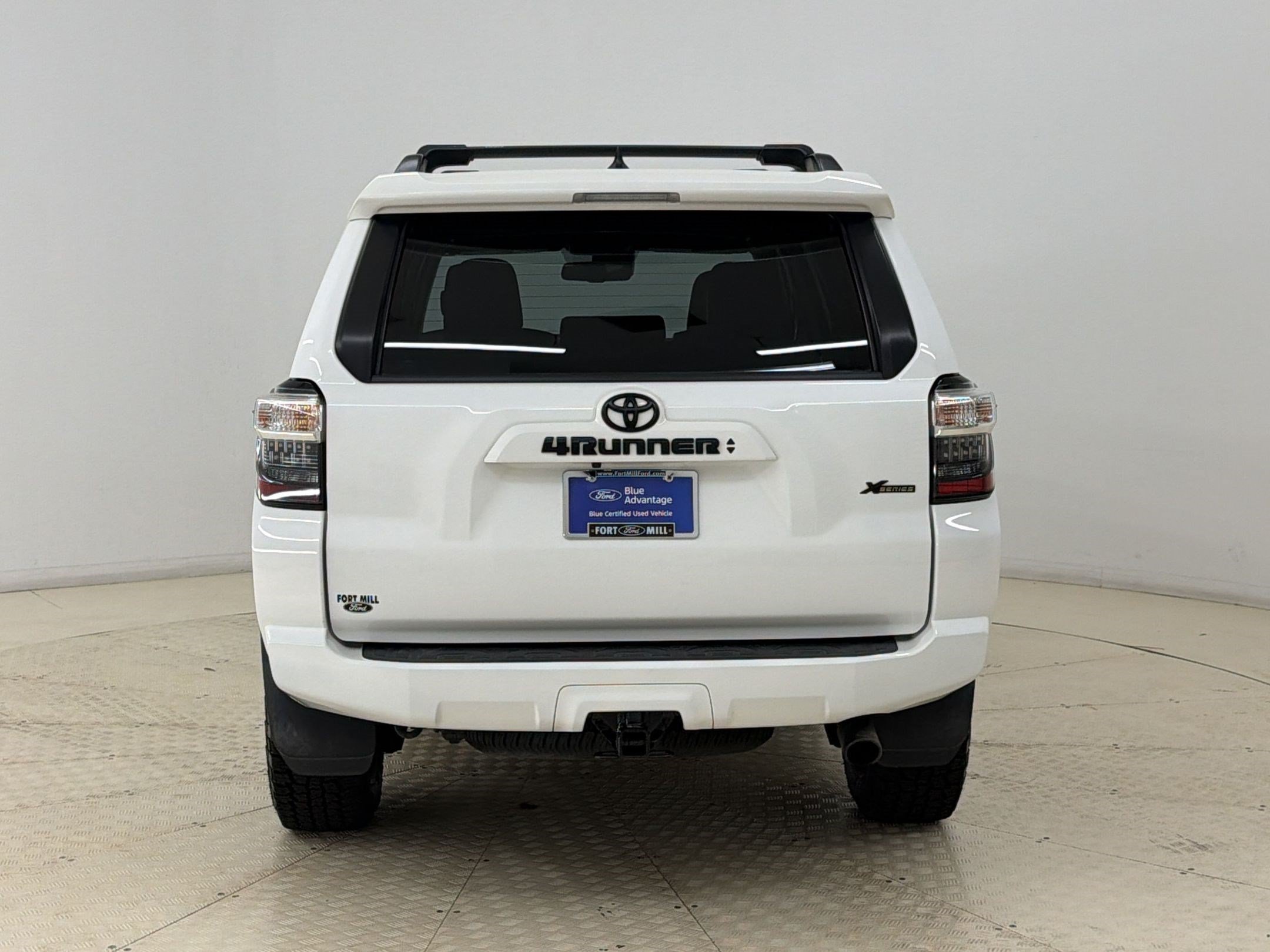 Used 2021 Toyota 4Runner SR5 Premium w/ Moonroof Package AWD/4WD image 10