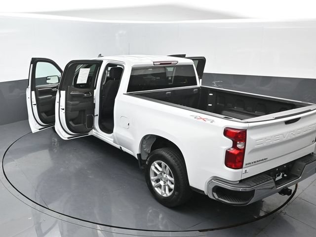 Used 2023 Chevrolet Silverado 1500 LT AWD/4WD image 21