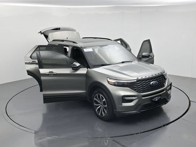 Certified 2020 Ford Explorer ST w/ Premium Technology Package AWD/4WD image 51