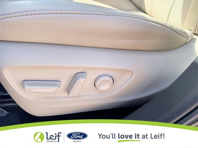 Used 2021 Toyota Highlander Limited image 19