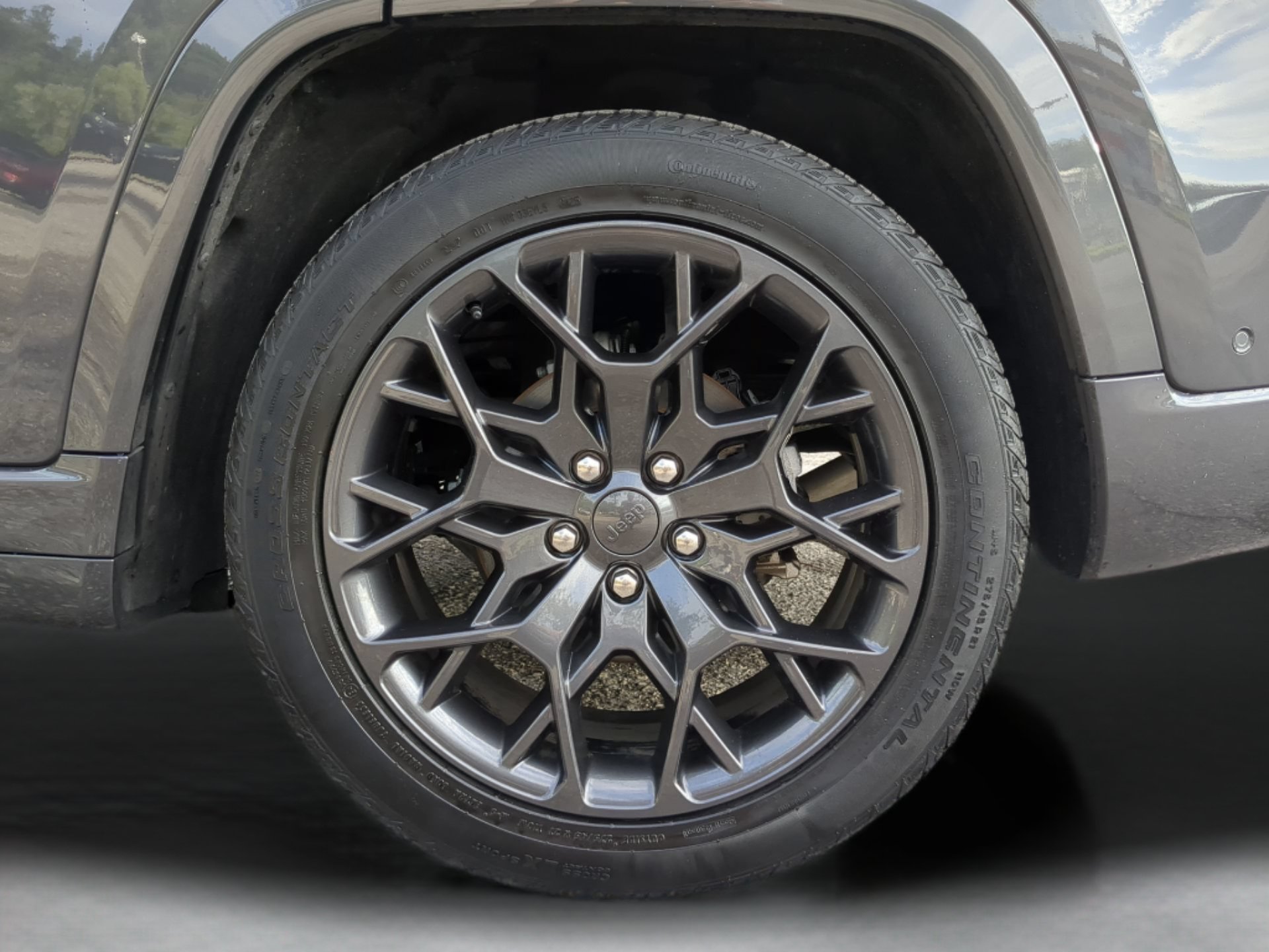 Used 2025 Jeep Grand Cherokee Summit w/ Obsidian Package AWD/4WD image 73