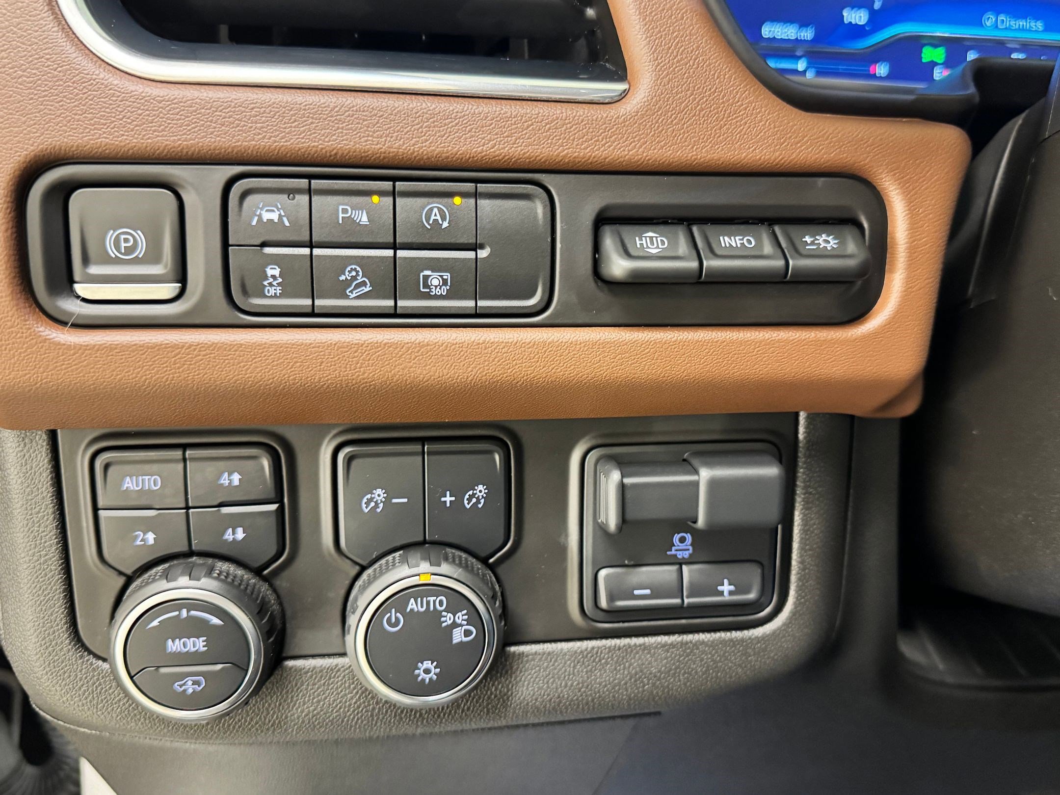 Used 2023 Chevrolet Tahoe High Country image 20