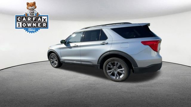 Certified 2023 Ford Explorer XLT w/ Equipment Group 202A AWD/4WD image 7