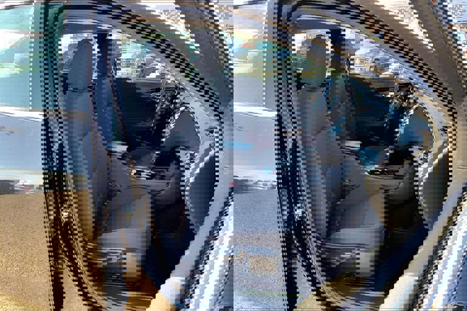 Used 2024 Chevrolet Malibu LS image 11