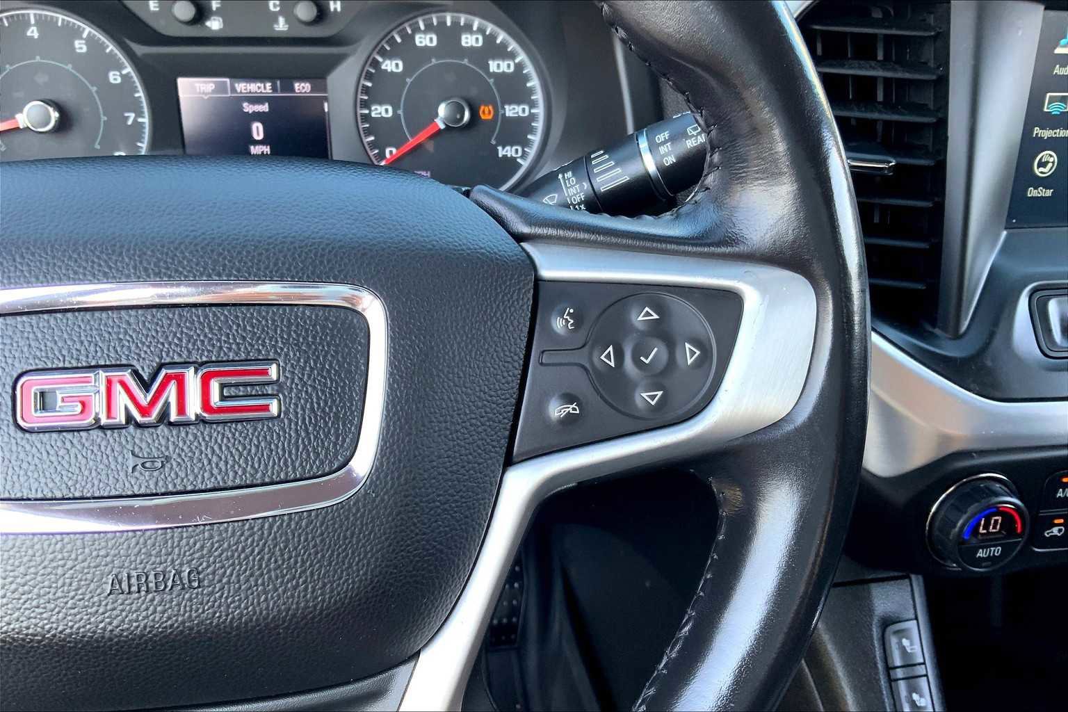 Used 2019 GMC Acadia SLE w/ Driver Alert Package I image 20