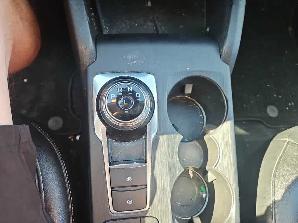 Certified 2020 Ford Escape Titanium AWD/4WD image 18