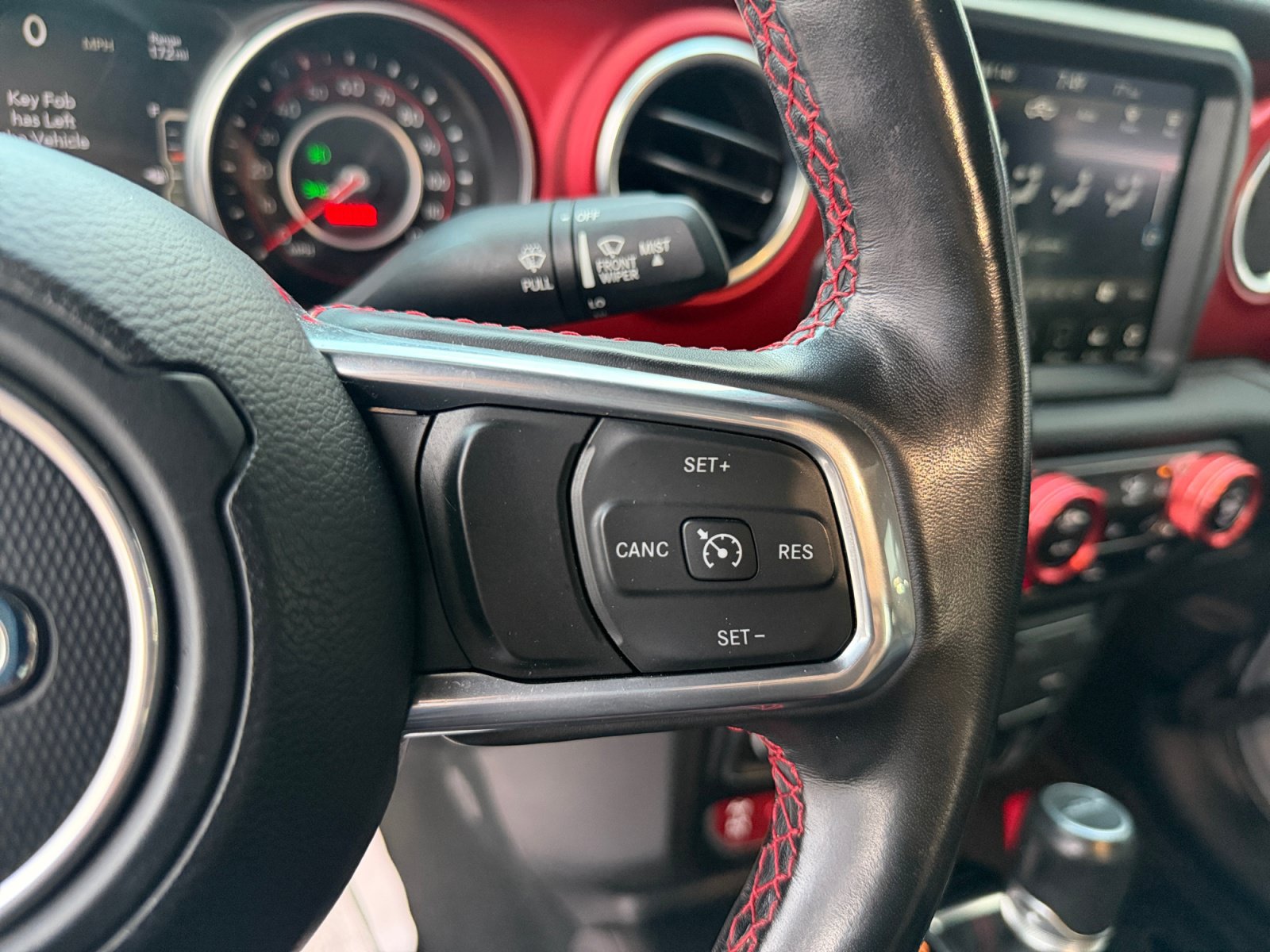Used 2022 Jeep Gladiator Rubicon w/ LED Lighting Group AWD/4WD image 25