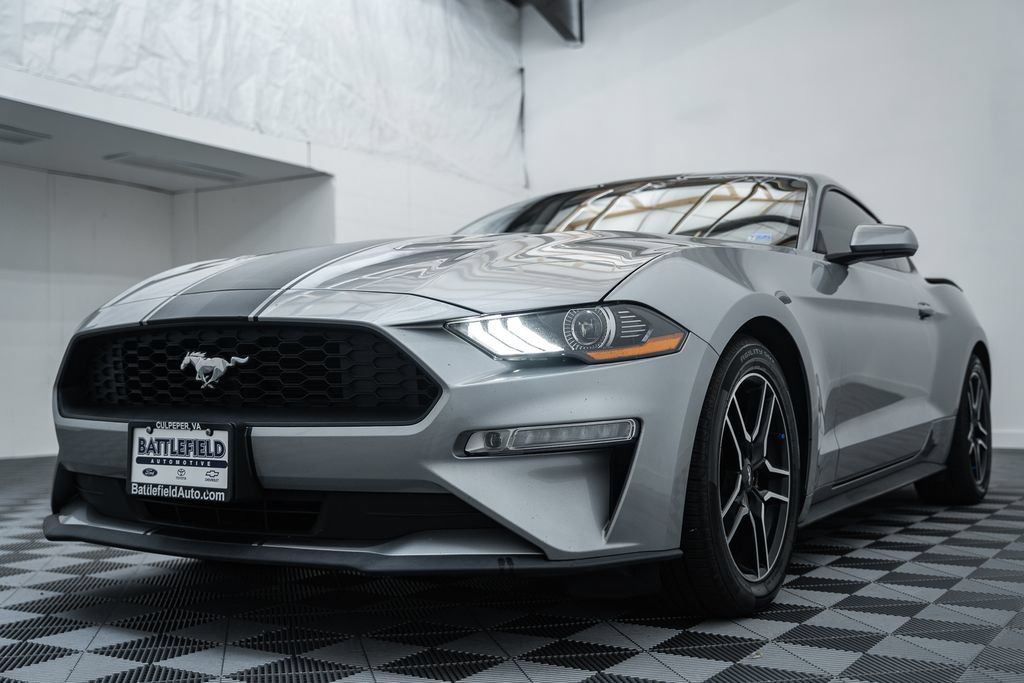 Certified 2021 Ford Mustang Premium RWD image 3