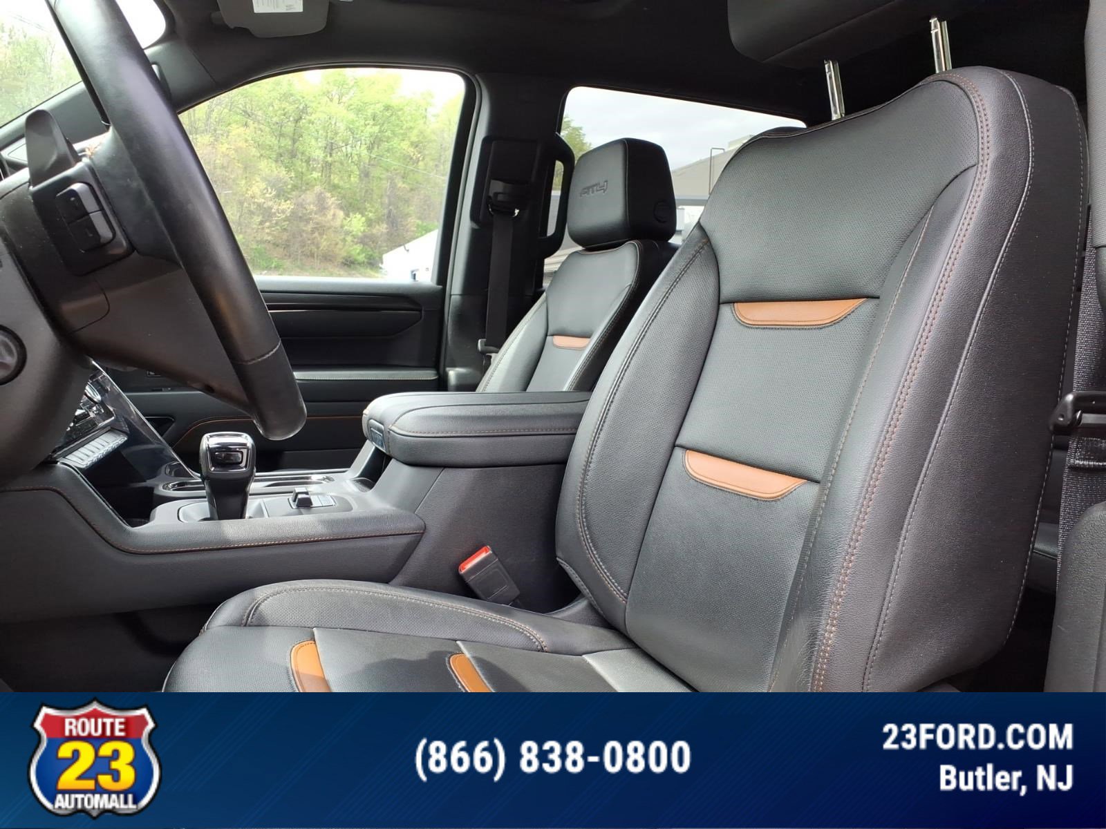 Used 2023 GMC Sierra 1500 AT4 w/ AT4 Premium Package AWD/4WD image 17