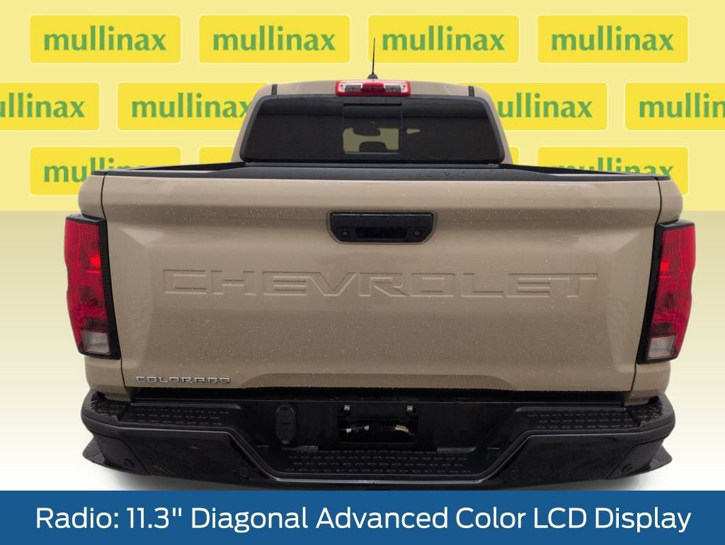Used 2023 Chevrolet Colorado Trail Boss w/ Technology Package image 4
