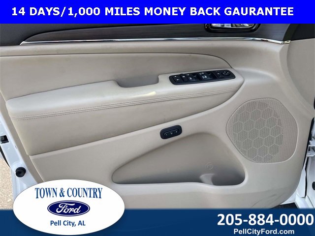 Used 2020 Jeep Grand Cherokee Overland image 18