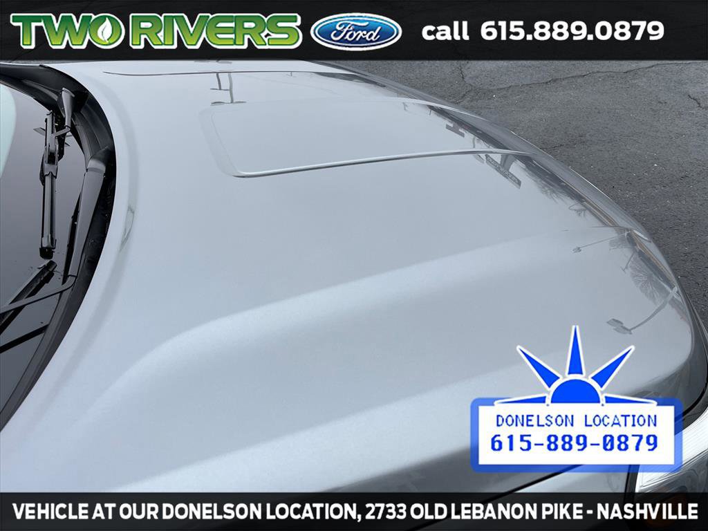 Used 2020 GMC Terrain SLT w/ Preferred Package image 13