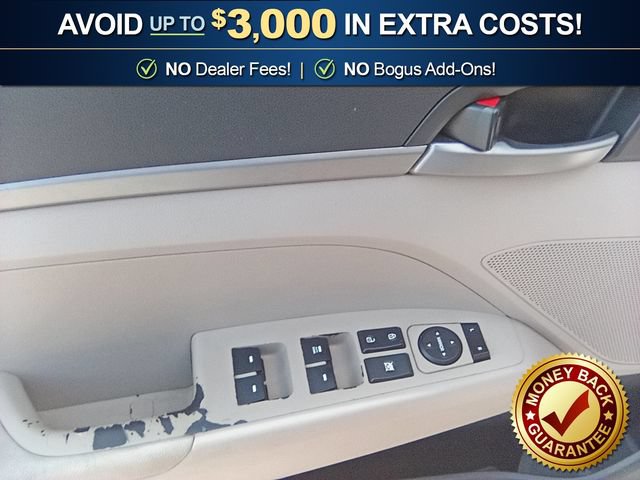 Used 2017 Hyundai Elantra SE FWD image 16