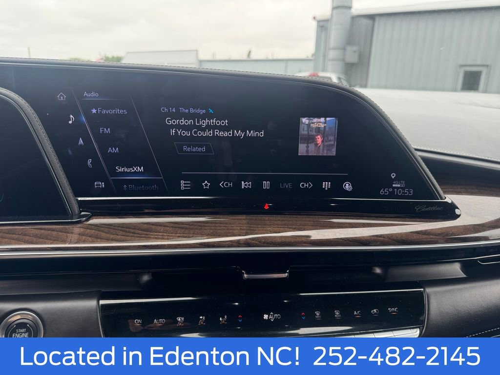 Used 2024 Cadillac Escalade Premium Luxury Platinum AWD/4WD image 28